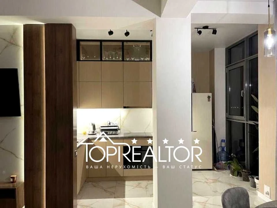 Apartment. Kharkiv, Nauky Ave. (Lenina)