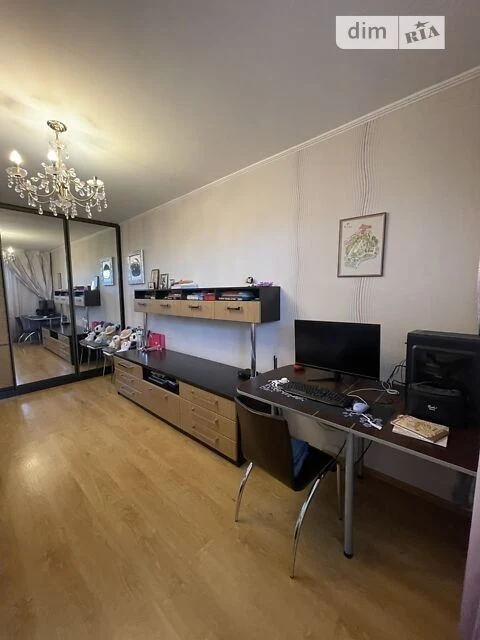 Sale of 1-room apartment 35.8 sq. m. on Klavdiivska st. 23/15 • I