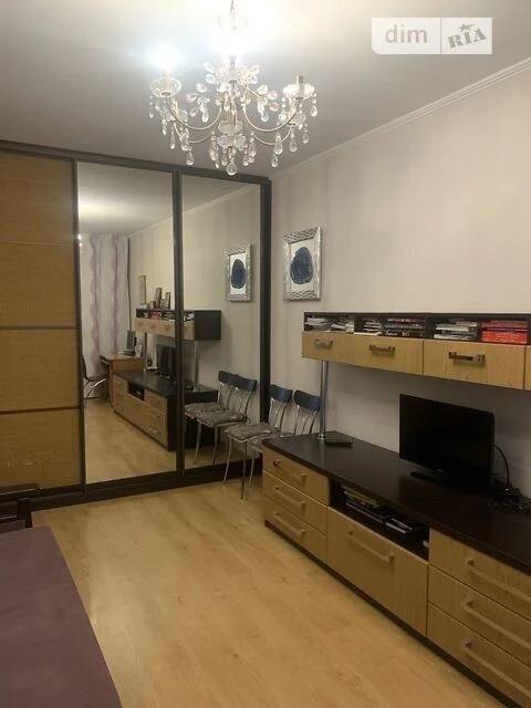 Sale of 1-room apartment 35.8 sq. m. on Klavdiivska st. 23/15 • I