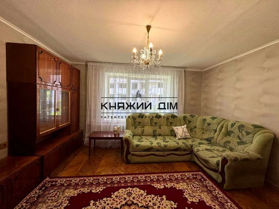 Apartment. Kyiv, Lobachevsky Lane.