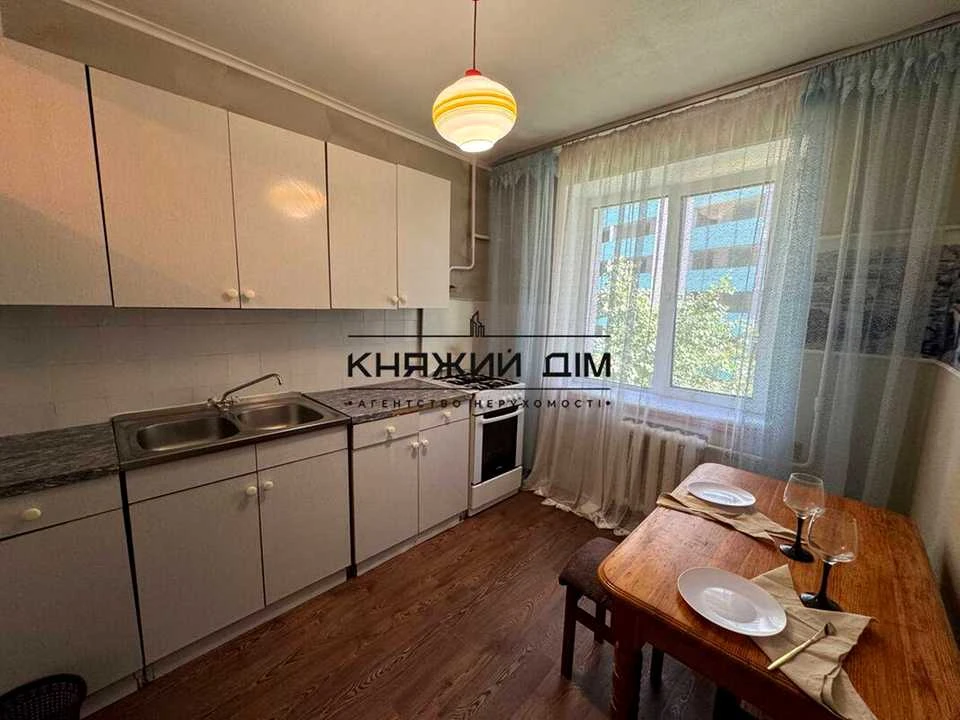 Apartment. Kyiv, Lobachevsky Lane.