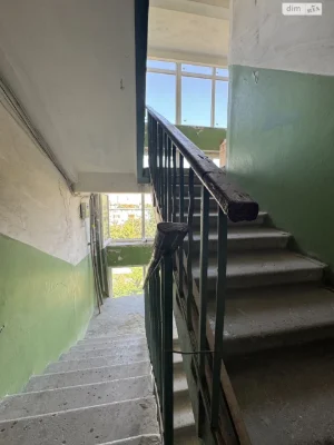 Продаж Квартира Титова