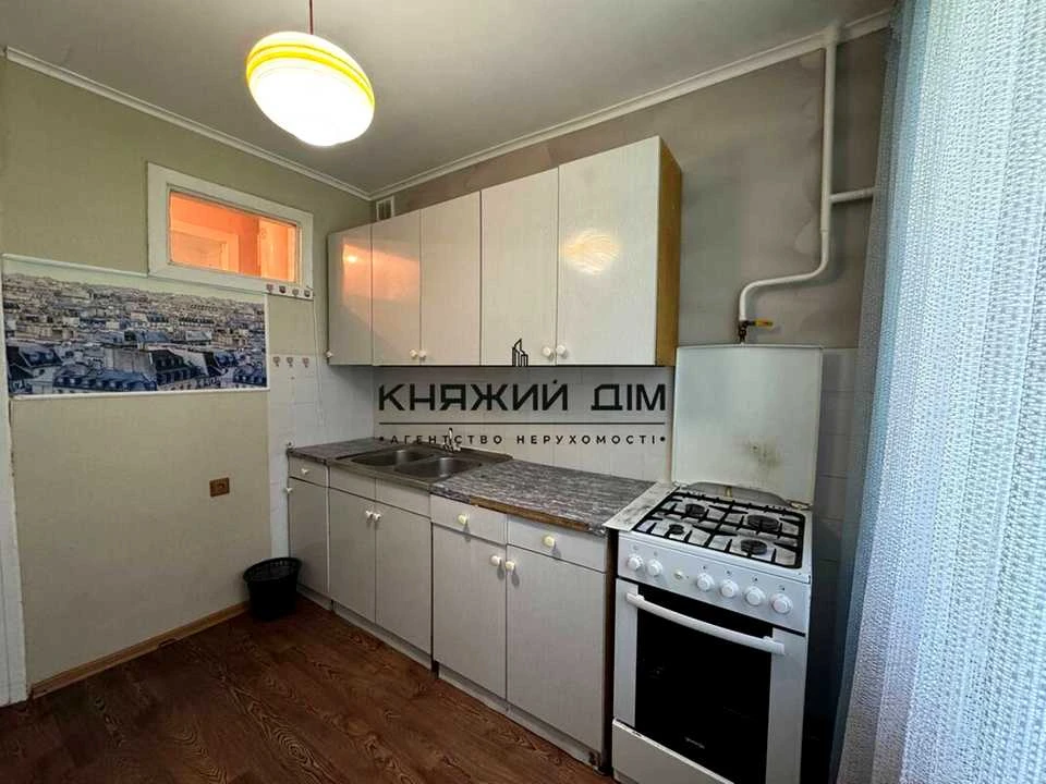 Apartment. Kyiv, Lobachevsky Lane.