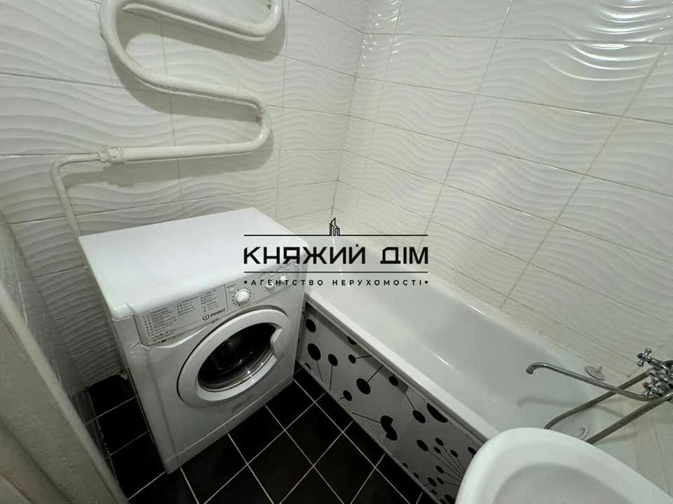 Apartment. Kyiv, Lobachevsky Lane.