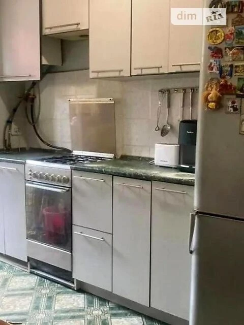 Продаж 2к квартири 52 кв. м на вул. Богдана Хмельницького 78