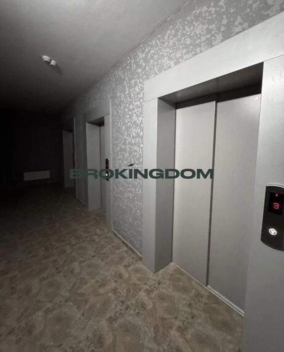 3 ком. кв. 81 кв. г. ул. Кадетский Гай 10.е.