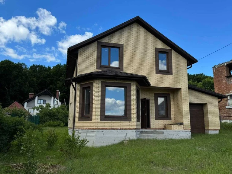 (5) Продам будинок на П'ятничанах 9081