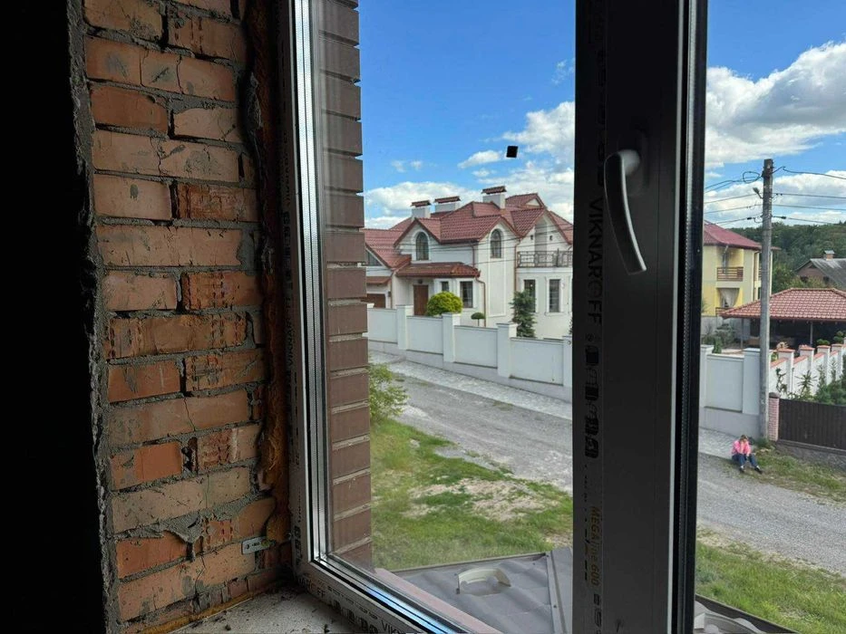 (5) Продам будинок на П'ятничанах 9081