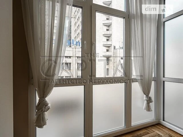 Продажа 3к квартиры 70 кв. м по ул. Институтская 24/7 • ID 3