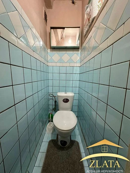 Продажа большой 4-к квартиры в центре города