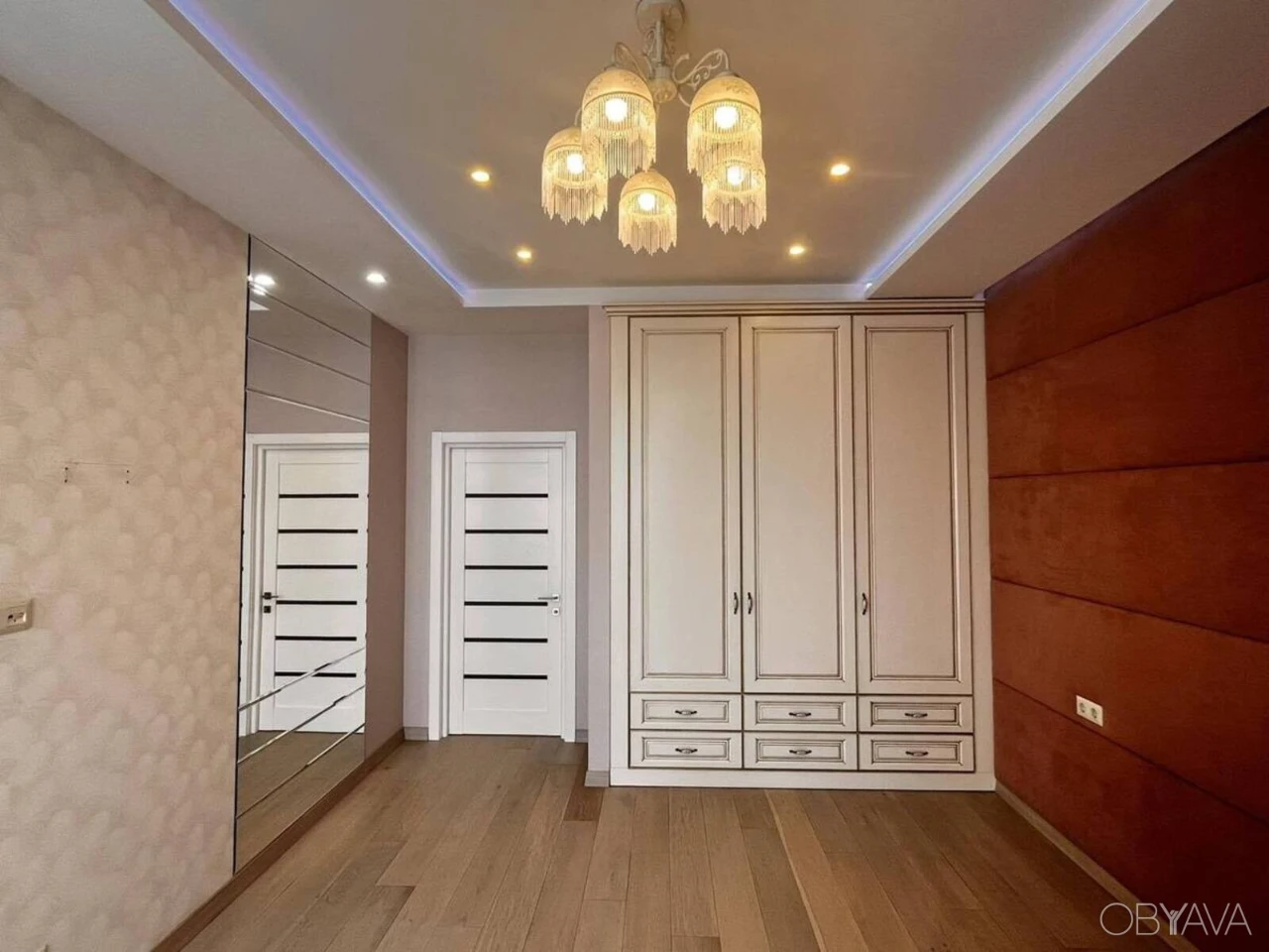 3-комнатная квартира, 100 кв.м