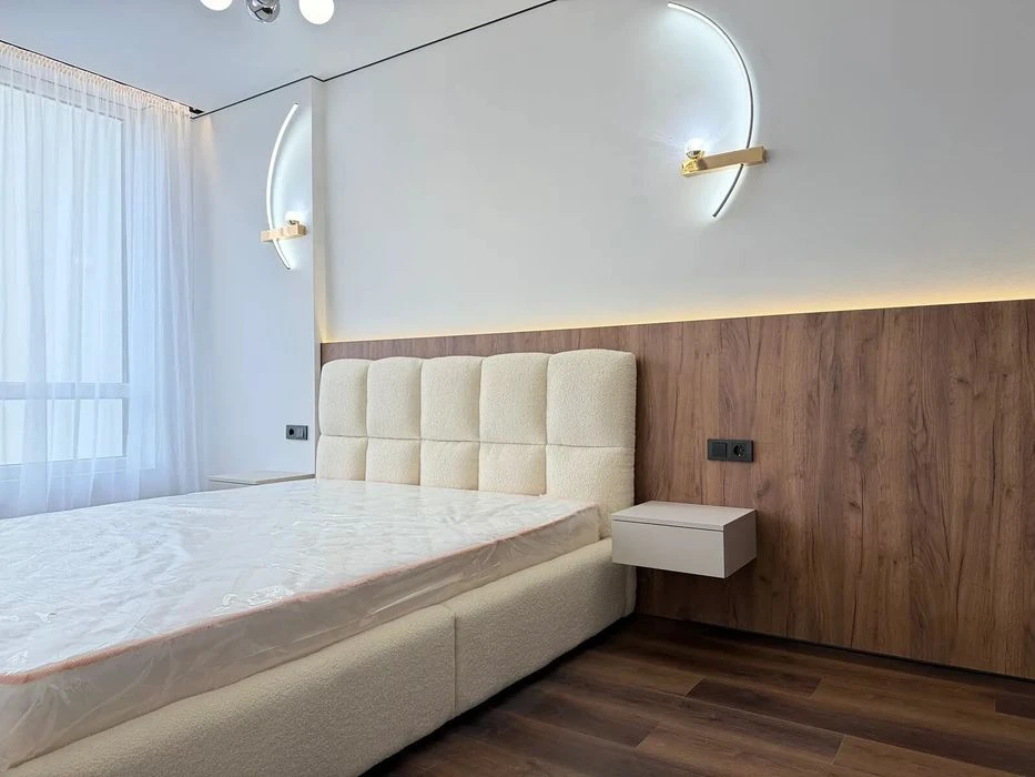 One-room apartment with furniture and appliances near the lake