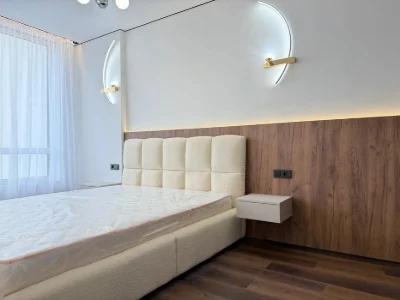 One-room apartment with furniture and appliances near the lake