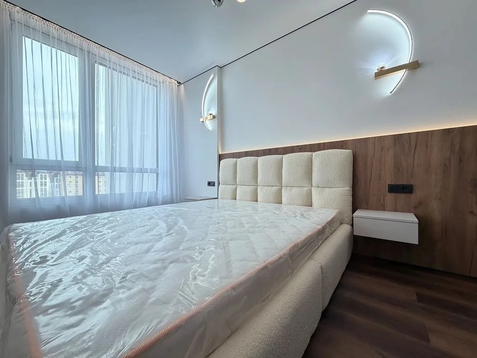 One-room apartment with furniture and appliances near the lake