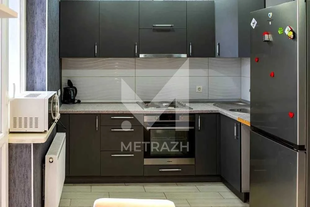 Residential complex Saltovsky 1-room apartment with renovation, Dragomanova street, district Met