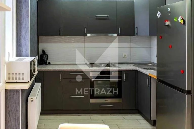 Residential complex Saltovsky 1-room apartment with renovation, Dragomanova street, district Met