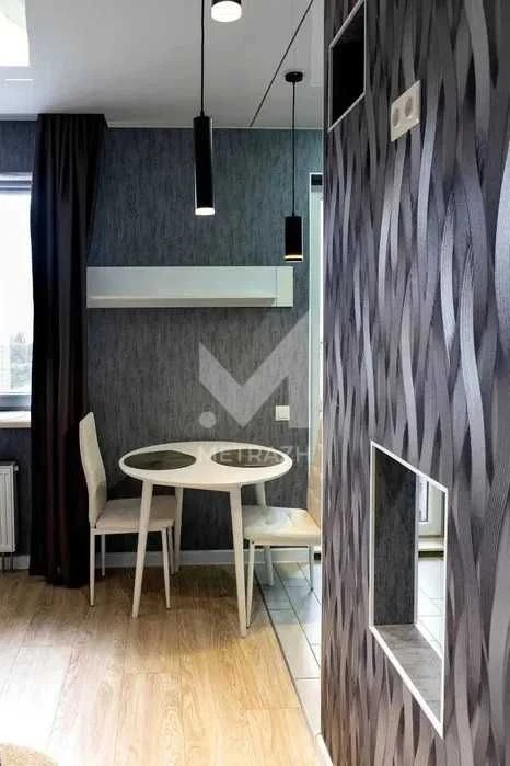 Residential complex Saltovsky 1-room apartment with renovation, Dragomanova street, district Met
