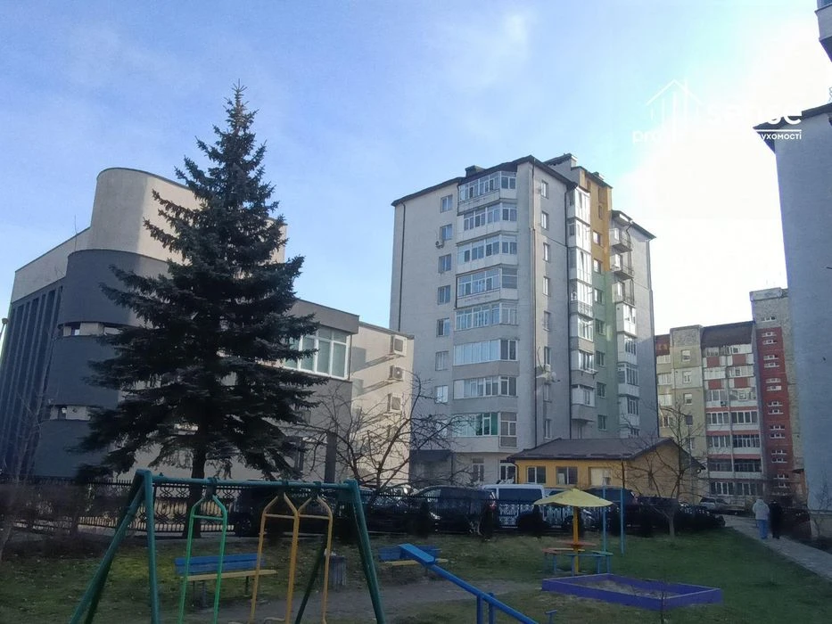 Продажа: Двухкомнатная квартира.