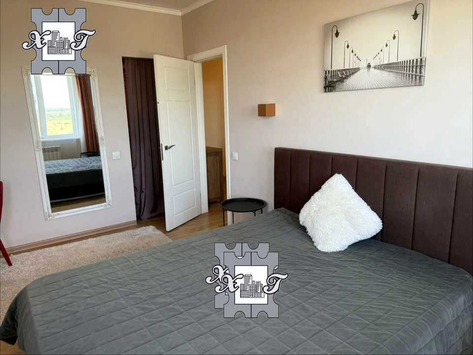 Apartment. Kharkiv, Yubileiny Ave. ()