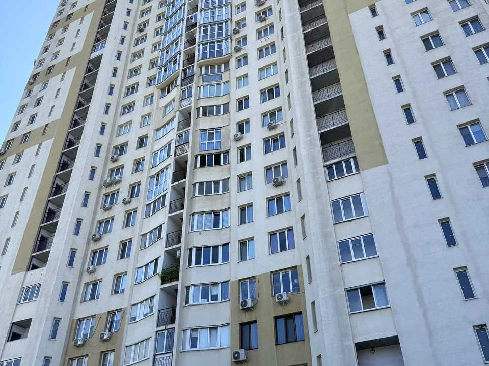 Apartment. Kharkiv, Yubileiny Ave. ()