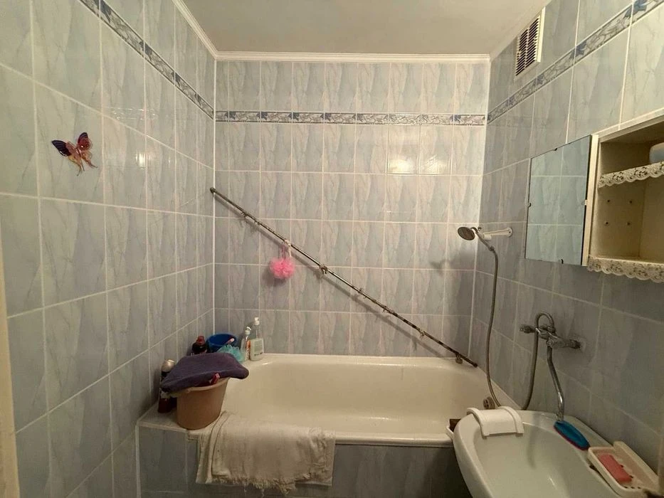 Продам 3 к квартиру на вул. Каземира Малевича 0627