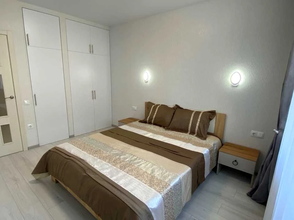 Apartment. Odesa, Academician Sakharova St., (59 Pearl)