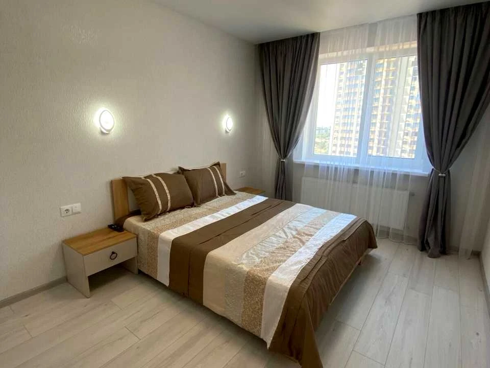 Apartment. Odesa, Academician Sakharova St., (59 Pearl)