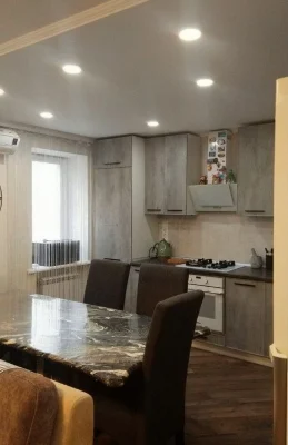 4 комнатная квартира , полный фарш , Королева , Костанди ,