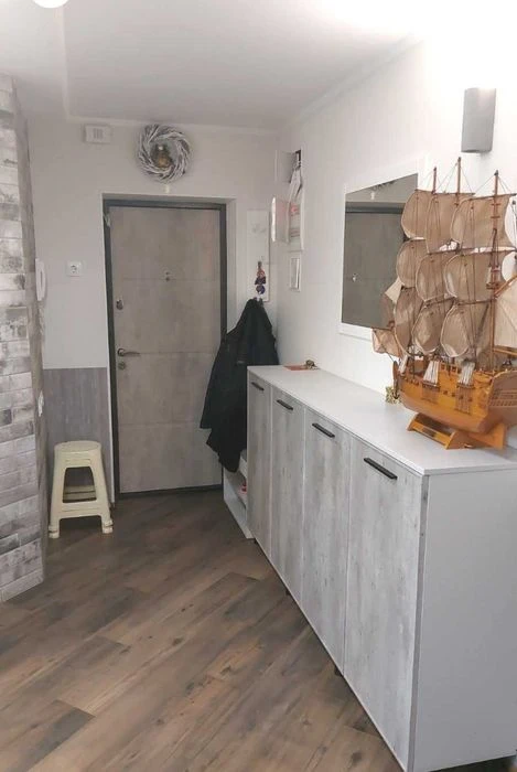 4 комнатная квартира , полный фарш , Королева , Костанди ,