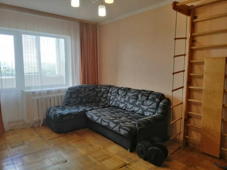 Продажа 2-комнатной квартиры 60.9 м², Иорданская ул., 5А