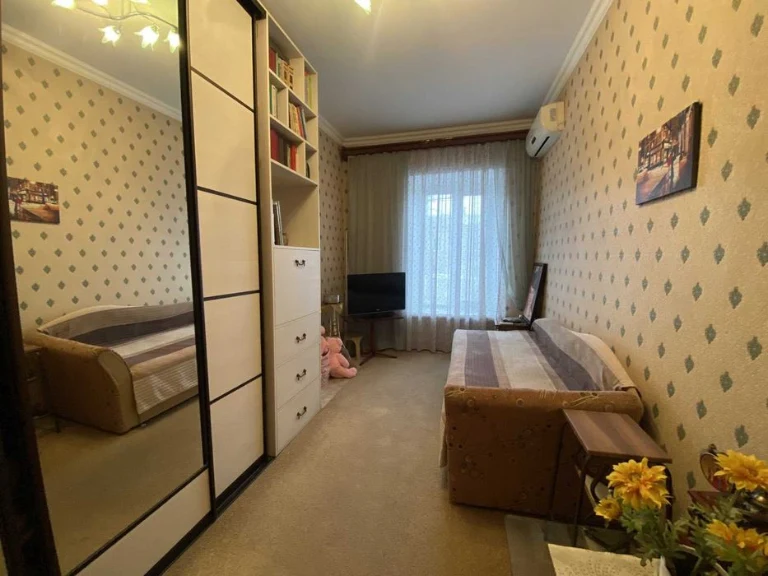 Продажа 1-комнатной квартиры возле центра/ул.