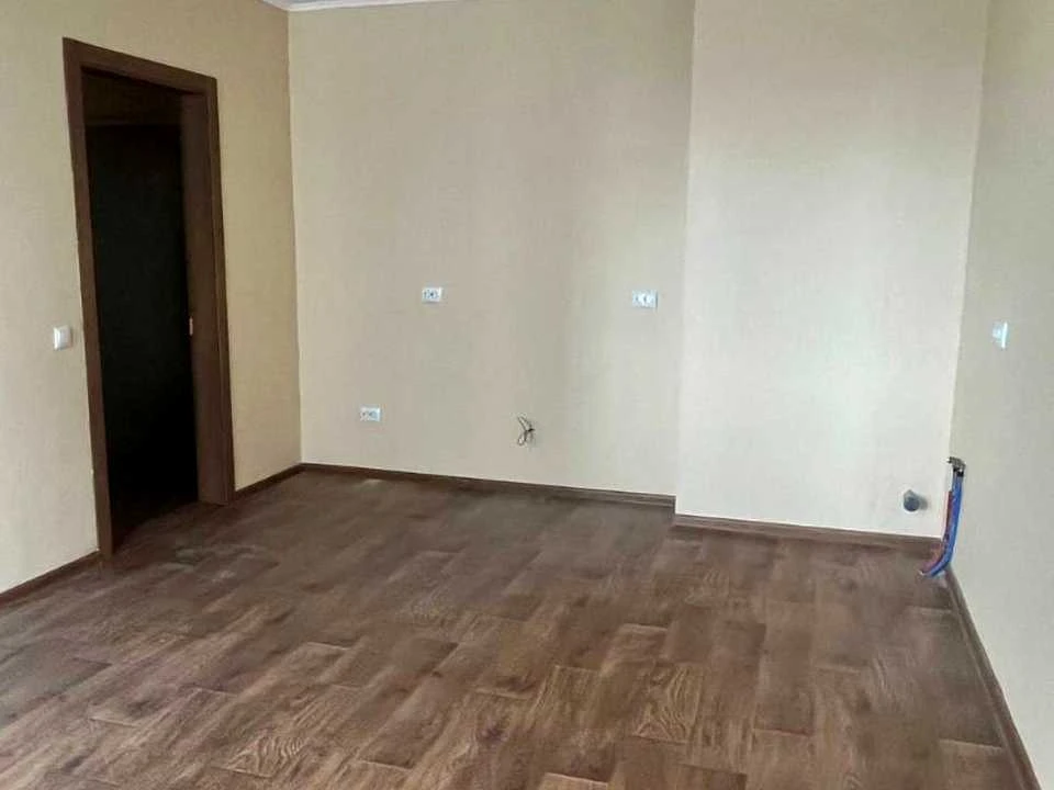 Apartment. Kyiv, Konoplyanska St.