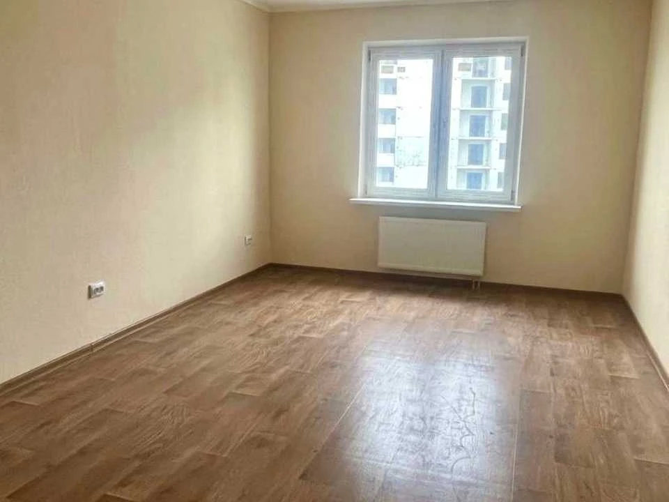 Apartment. Kyiv, Konoplyanska St.
