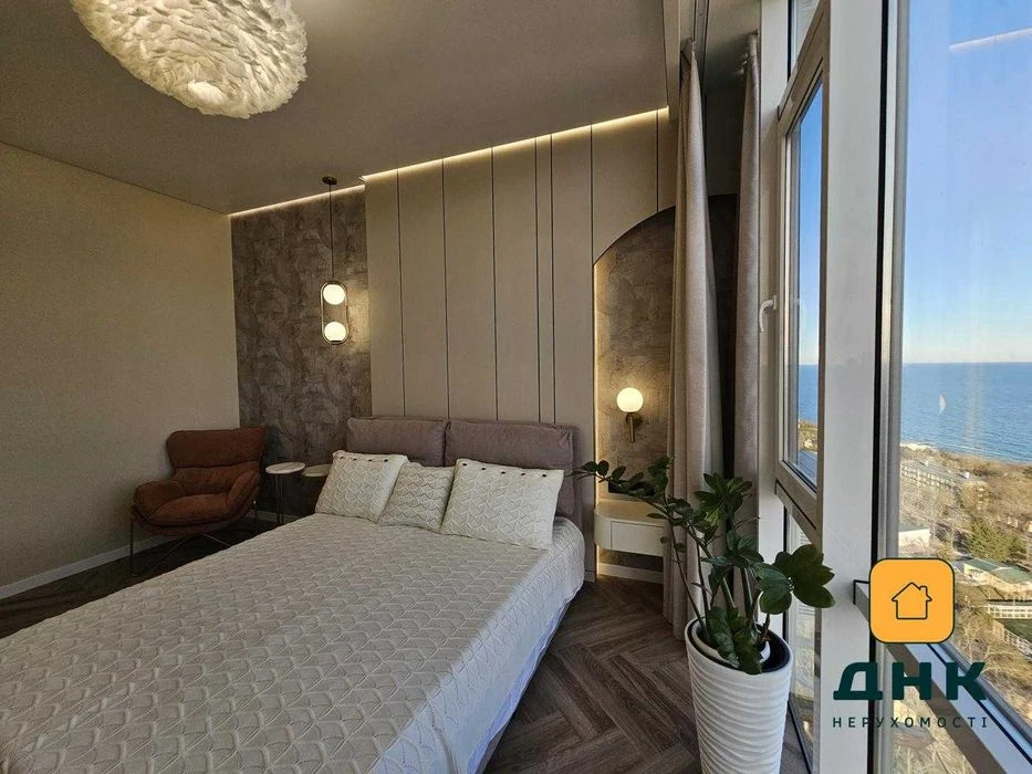 Шикарная 3-к квартира 110 м², Море из каждого окна ЖК Жемч.
