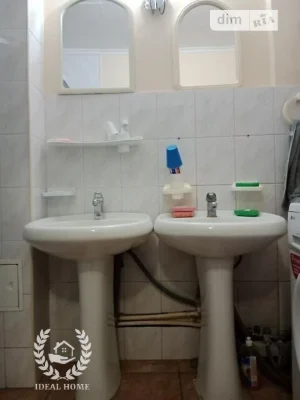 Продаж кімнати 11.6 кв. м на вул. Азербайджанська 8Б • ID 28