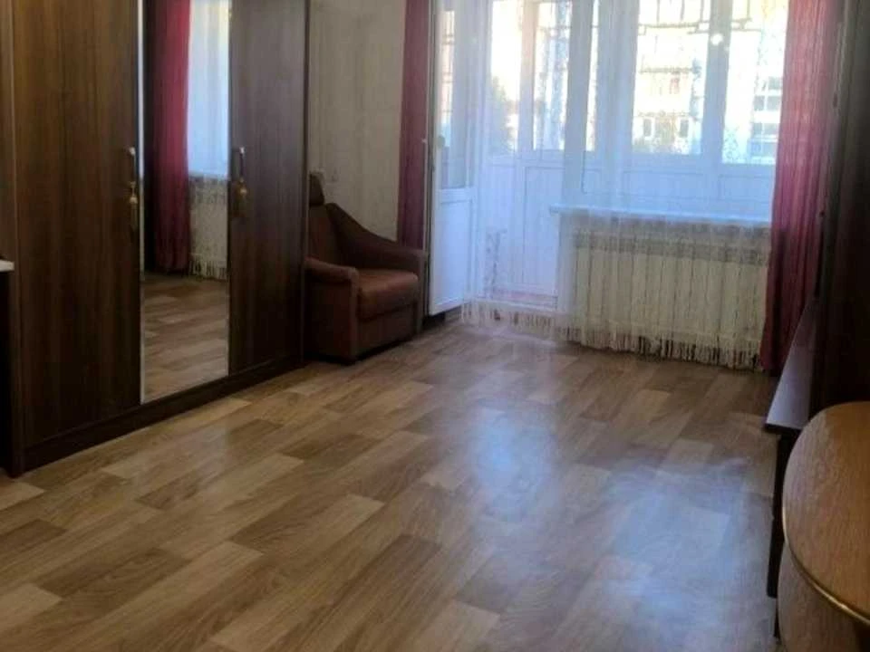 Квартира. Днепр, жилой массив Тополь-1 ул.