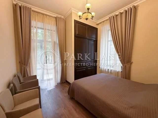 3k sq m Luteranska Khreshchatyk Zankovetska Center Lypka