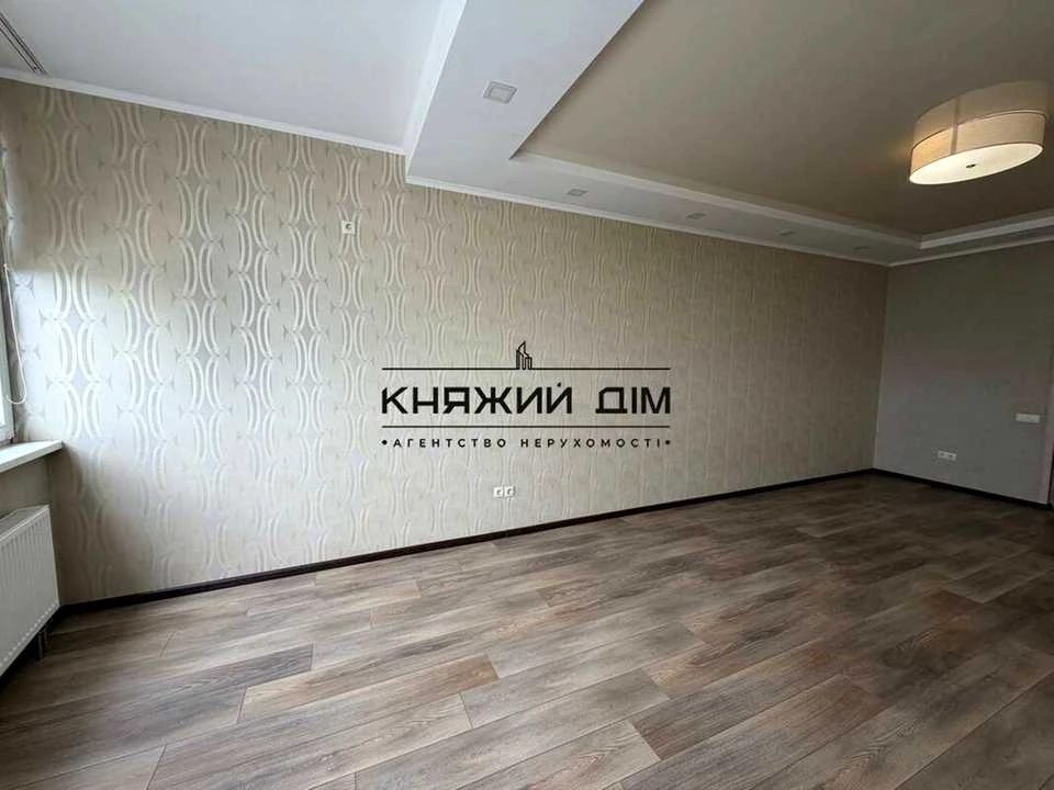 Apartment. Kyiv, Kharkiv highway