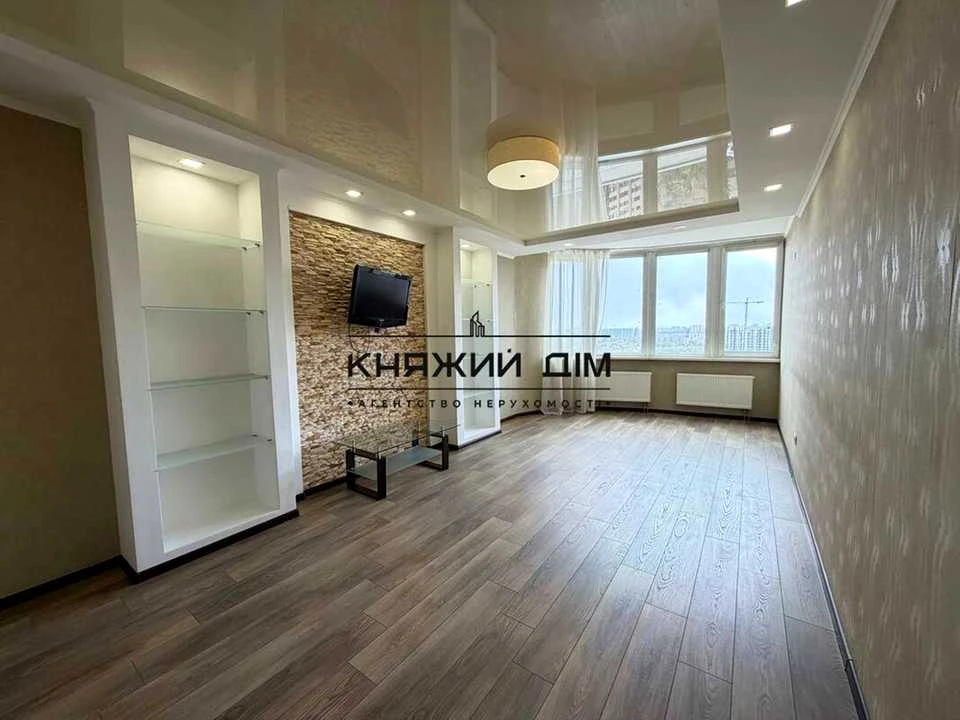 Apartment. Kyiv, Kharkiv highway