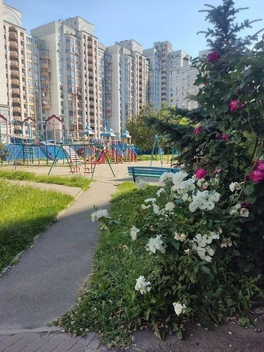 Without % Likograd, Zdanovska, 1 sq m 57 m2