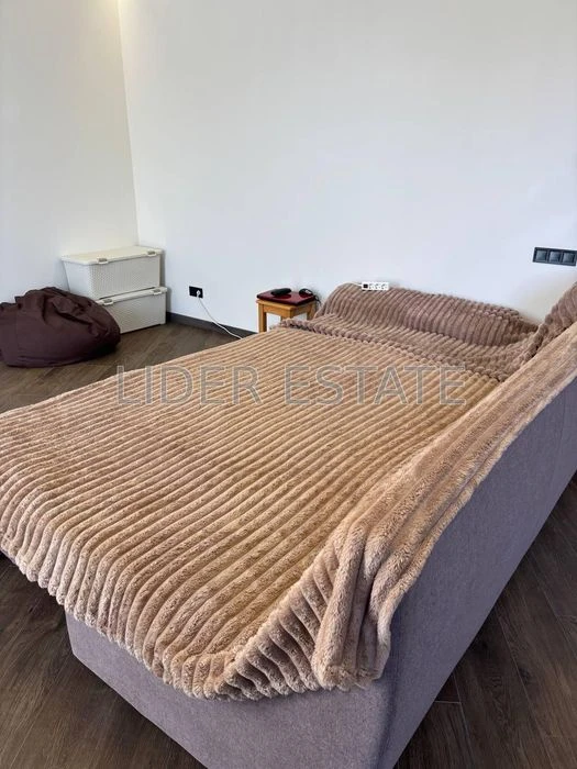 Продається таунхаус: 4 кімнати, 150 м², 2.5 сотки, Ужгород!