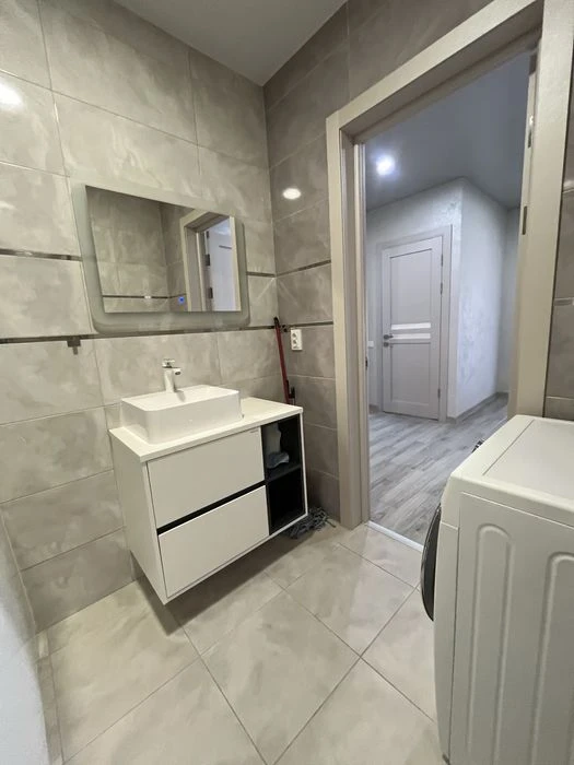 Продается квартира с большой кухней 30м., в ЖК закрытого типа.