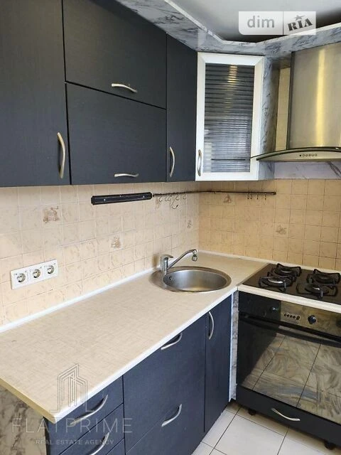 Sale of 1-room apartment 30 sq. m on 88 European Union Avenue