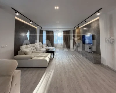 House with new renovation in 2024 on Velikiy Lug