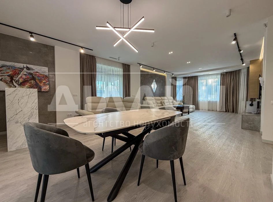 House with new renovation in 2024 on Velikiy Lug