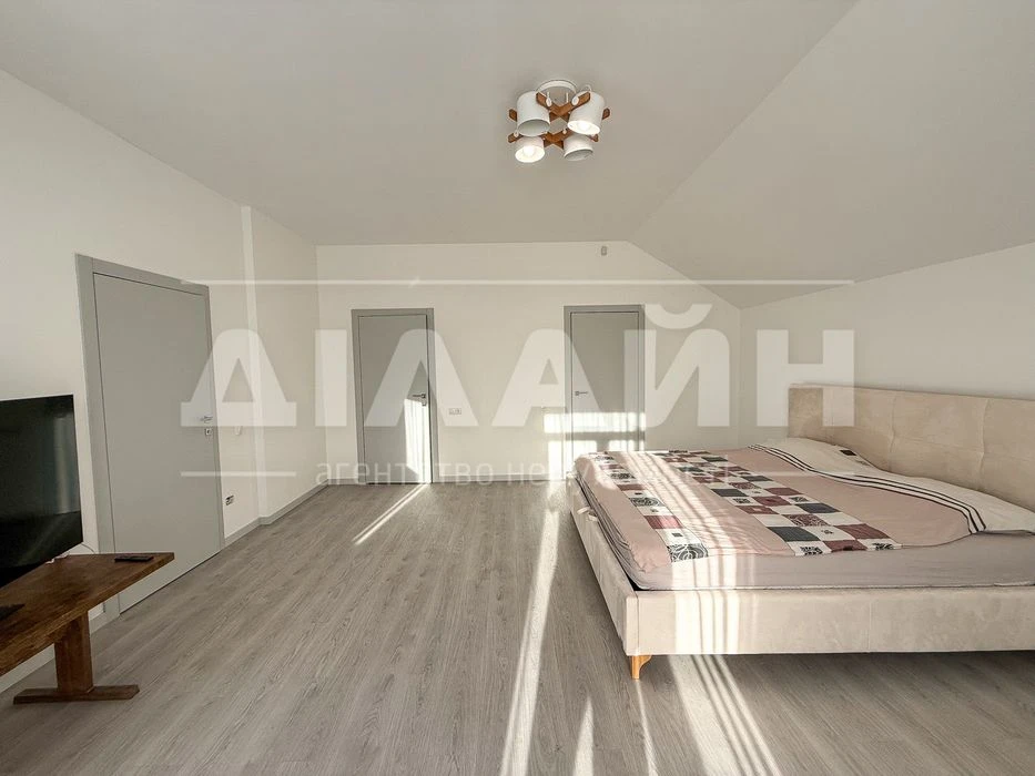 House with new renovation in 2024 on Velikiy Lug