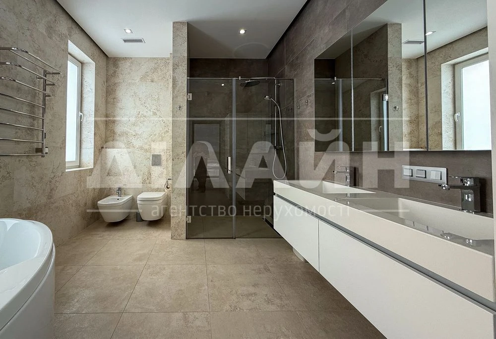 House with new renovation in 2024 on Velikiy Lug