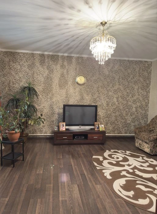 Urgent sale of a house