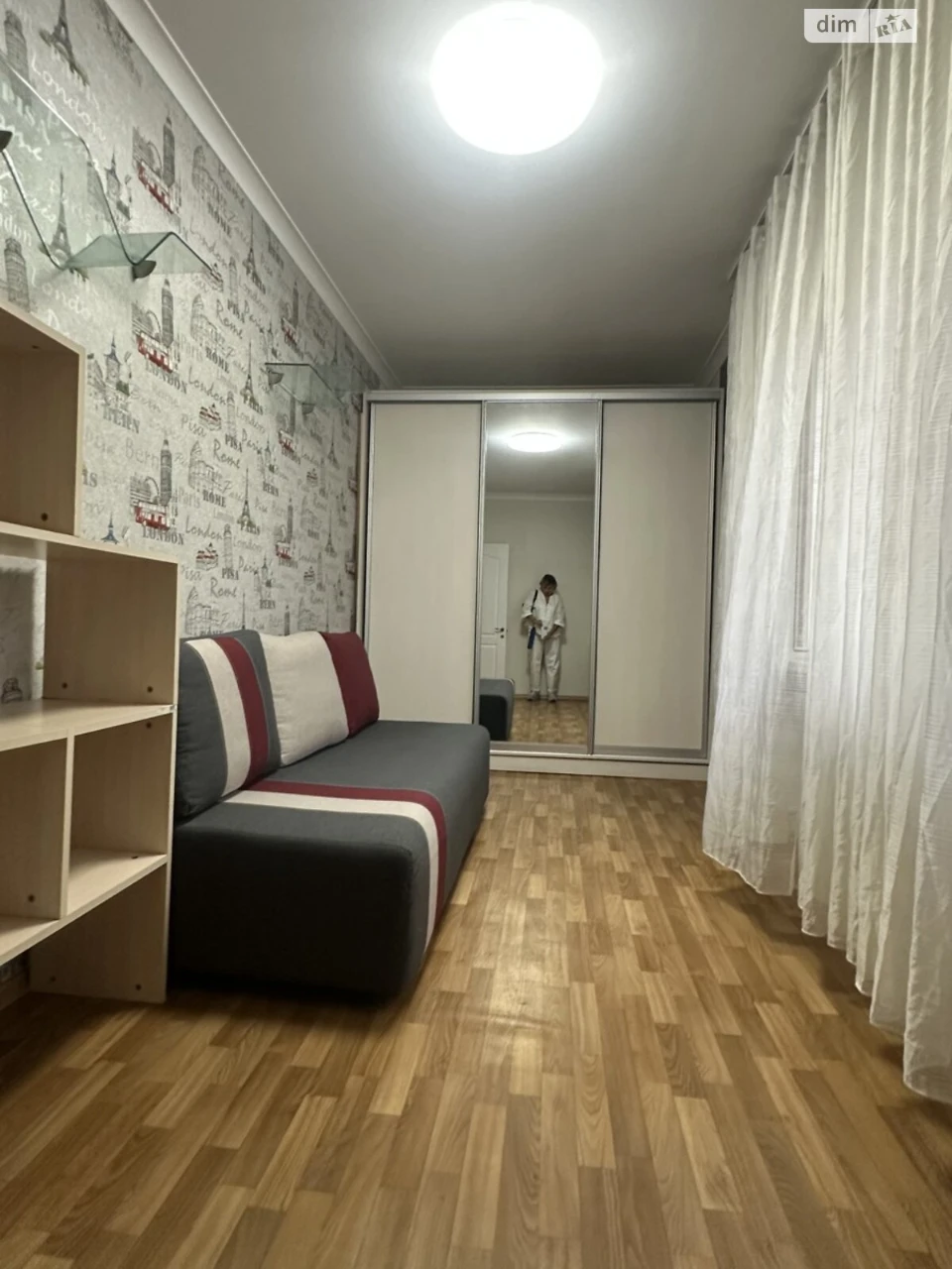 Продажа квартир Приморский.
