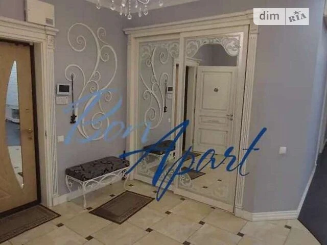For sale 2-room apartment 140 sq. m. on Zhylyanska Street 59 • ID 34701